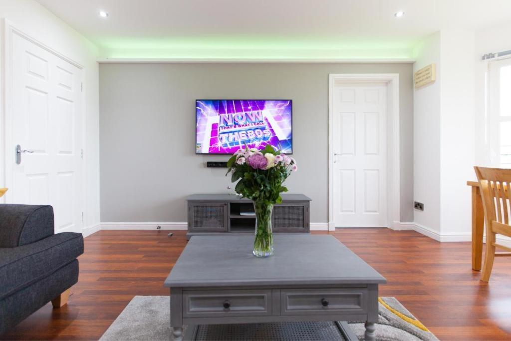 Apartamento Super Prime Park View Duloch By Tba Dunfermline Exterior foto